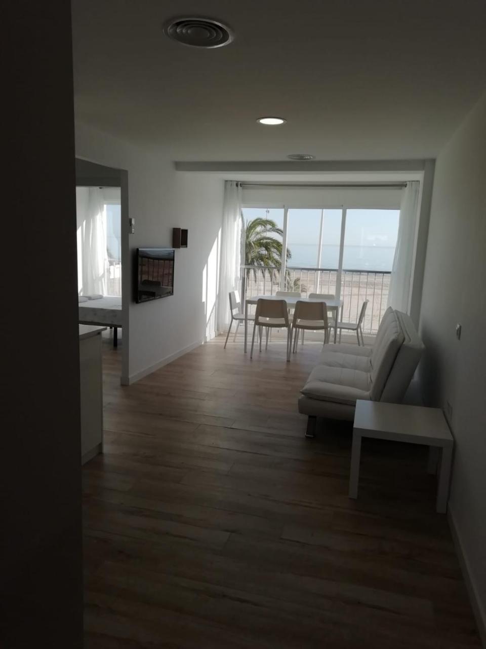 Infante Primera Linea Gandia Playa Solo Familias Playa de Gandia Εξωτερικό φωτογραφία